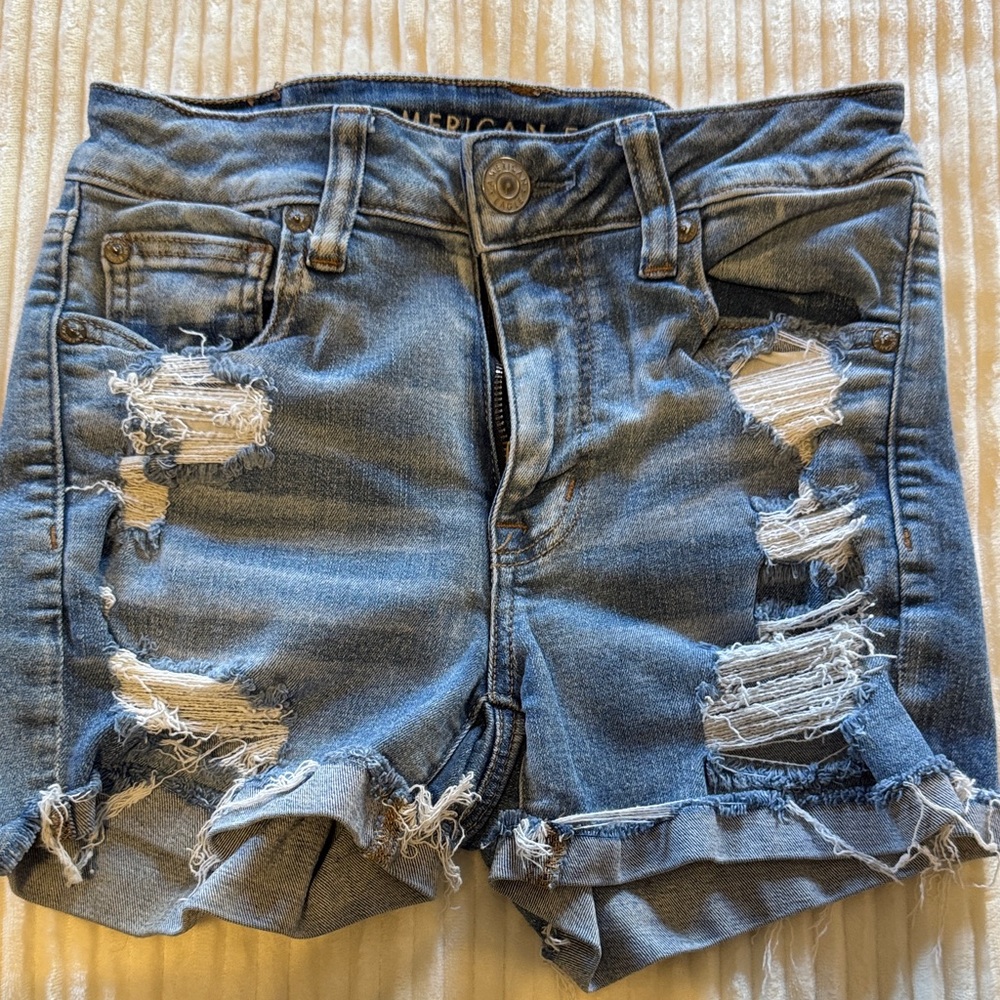 Sz2 American Eagle Outfitters Women's Ripped Blue Jean Shorts